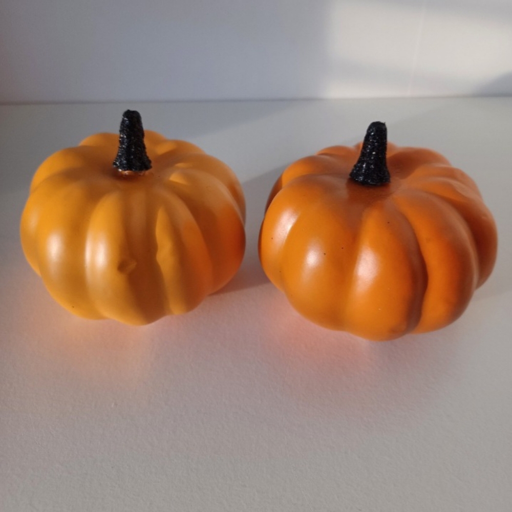 Two Orange‎ Small Halloween Holiday Seasonal Decorations Pumpkins